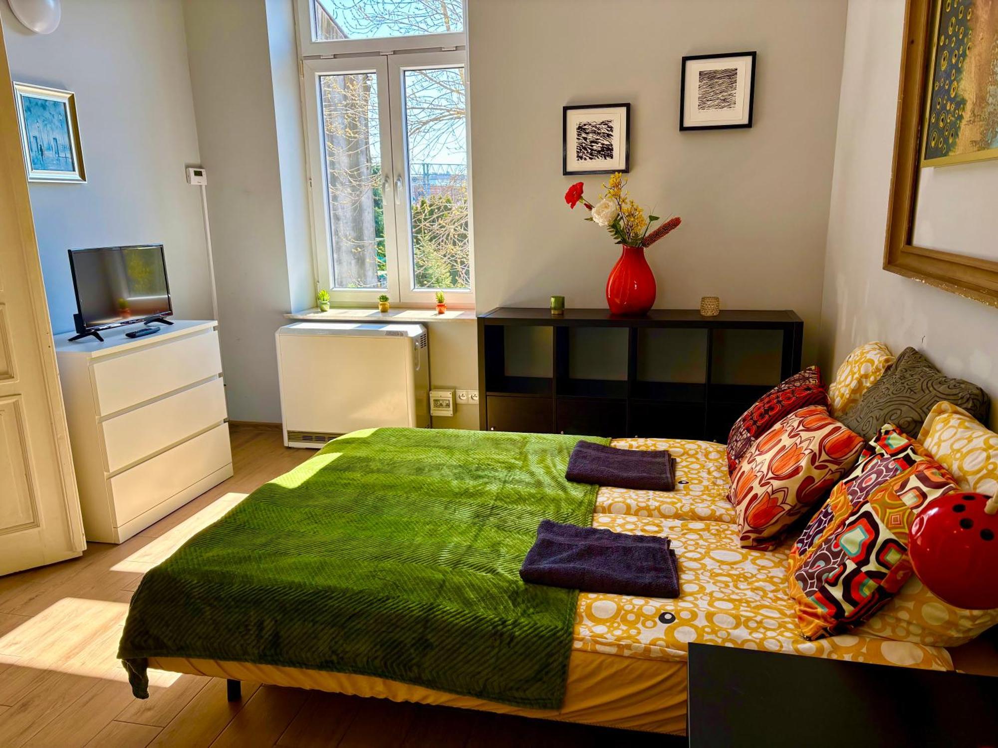 Yoonik Apartments Краков Экстерьер фото