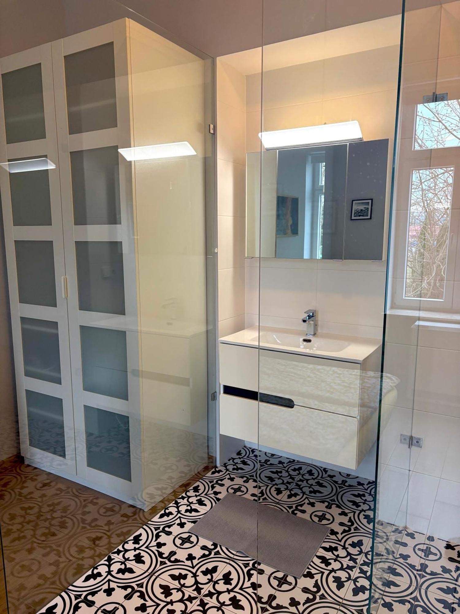 Yoonik Apartments Краков Экстерьер фото